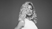 Dikutip dari Page Six, Khloe butuh waktu bertahun-tahun berolahraga untuk mendapatkan BB idealnya. Ia berhasil menurunkan 27 kilogram. (Foto: Instagram/@khloekardashian)