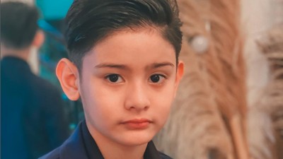 8 Foto King Faaz A Rafiq yang Baru Rayakan Ultah, Paras Tampannya Curi Atensi