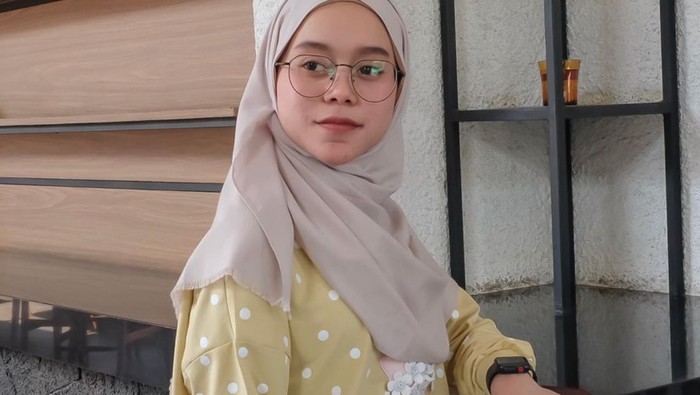 Lesti Kejora Dibanting Rizky Billar, Kenali Tanda Awal Pasangan Suka KDRT