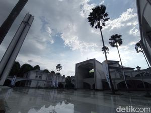 Jadwal Sholat Kota Bandung Hari Ini, Minggu 23 Februari 2025