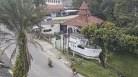 Foto udara Musala Baitul Hamdi, Cibarusah, Kabupaten Bekasi, Jawa Barat, Selasa (5/4/2022).