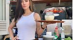 Momen Seru Nita Gunawan yang Doyan Banget Jajan Es Krim