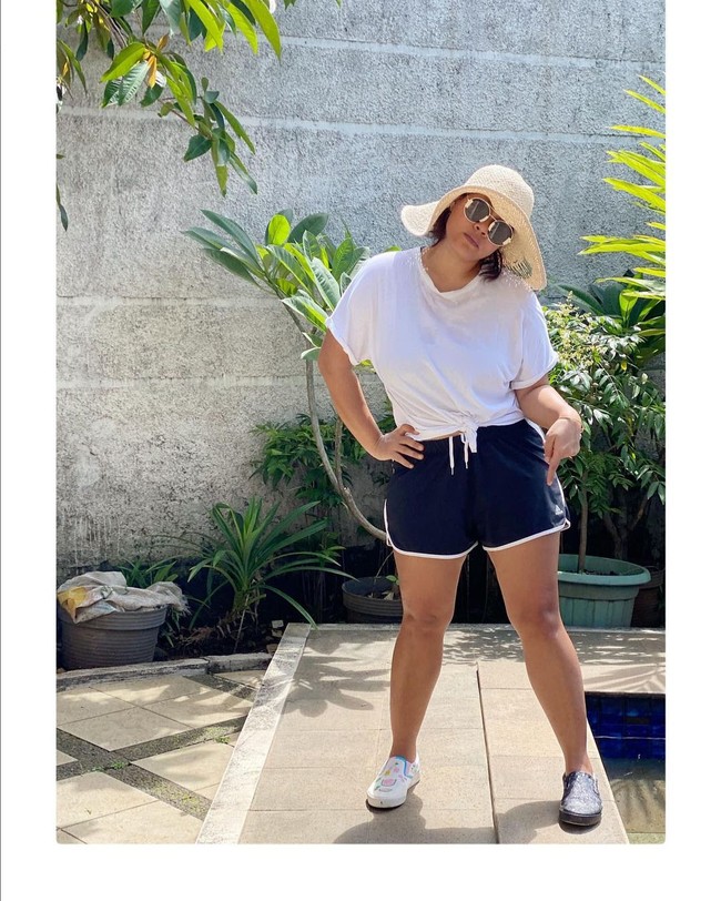 Sejak 2017, Okky Lukman mulai menjalani diet sehat dan rajin olahraga. Ia berusaha mengubah citra diri dengan menurunkan berat badan. Foto: Instagram/@okidatanglagi