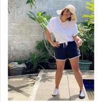 Sejak 2017, Okky Lukman mulai menjalani diet sehat dan rajin olahraga. Ia berusaha mengubah citra diri dengan menurunkan berat badan. Foto: Instagram/@okidatanglagi