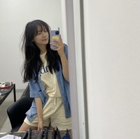 Ahn Hyo Seop diduga membicarakan roti isi daging buatan Park Ji Hyun dalam video behind the scene drama Korea Lovers of the Red Sky. Dia menyebut roti itu sebagai makanan terenak yang pernah dirasakannya, sang aktris pun pernah memposting fotonya. Foto: dok. Instagram @voyavivirel