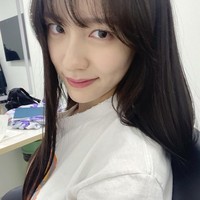 Hal itu bermula dari postingan seorang netizen Korea yang memergoki seorang aktor dan aktris berkencan di lingkungan rumahnya. Meskipun tak menyebutkan namanya, YouTuber Sojang mengumpulkan ‘bukti-bukti’ yang memperkuat dugaan Ahn Hyo Seop dan Park Ji Hyun berpacaran. Foto: dok. Instagram @voyavivirel