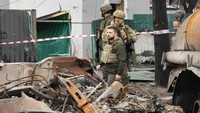 Presiden Ukraina Volodymyr Zelensky mengatakan pada Minggu (3/4), kepemimpinan Rusia bertanggung jawab atas pembunuhan warga sipil di Bucha.