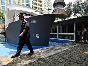 Ramadan, Masjid Perahu Jakarta Ramai Jemaah