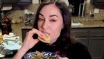 Sasha Grey, Dulu Bintang Porno Kini Jadi YouTuber yang Hobi Masak