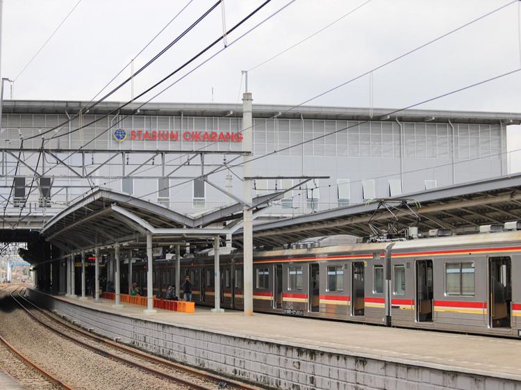 Foto: Stasiun Cikarang Tahun 2010 Vs Tahun 2022