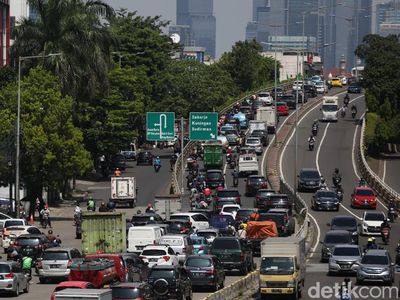 Volume Kendaraan Meningkat, Jakarta Makin Macet