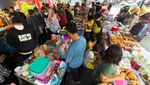 Berburu Takjil di Pasar Benhil, Mana yang Paling Enak Ya ?