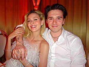 Brooklyn Beckham Resmi Nikahi Nicola Peltz