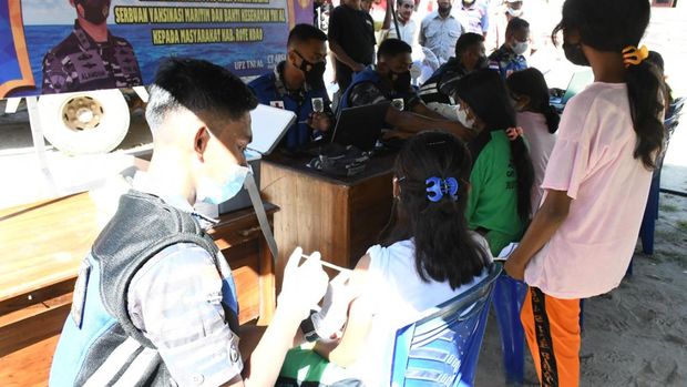 CTARSA Foundation Berbagi di Pulau Kecil Terluar Indonesia