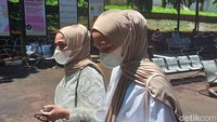 Hari ini, ibunda Zulya Safitri yang tak lain adalah istri Zulkifli Hasan menjadi saksi dalam sidang cerai putrinya. Foto: Ahsan/detikHOT