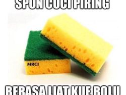 Meme Godaan Saat Berpuasa Bikin Ngakak Abis