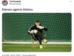 Kocak! Meme Parkir Bus Atletico Lawan Manchester City