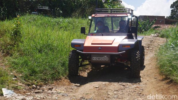 Mobil FIN Komodo karya anak bangsa