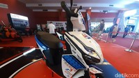 Hanya, motor ini mendapatkan livery khusus tim Pertamina Mandalika SAG Racing Team. Foto: (Rangga Rahadiansyah/detikOto)