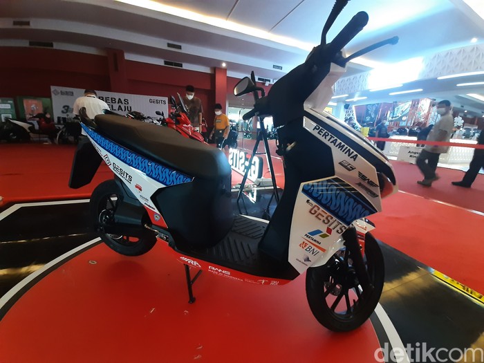 Motor Listrik Gesits Jadi Motor Paddock MotoGP Motor Listrik Gesits Jadi Motor Paddock MotoGP