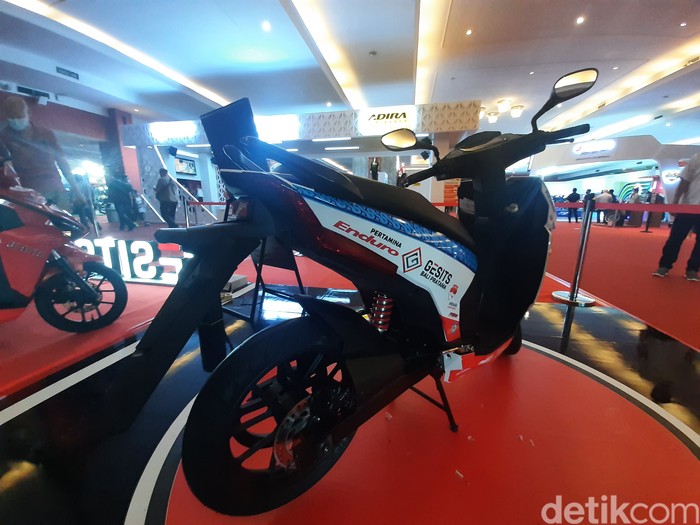 Motor Listrik Gesits Jadi Motor Paddock MotoGP Motor Listrik Gesits Jadi Motor Paddock MotoGP