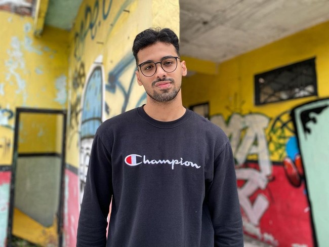 Ia sendiri tergabung dalam Black Steel Manokwari, klub yang berbasis di Manokwari, Papua Barat.Foto: Instagram @muhammadalbagir13