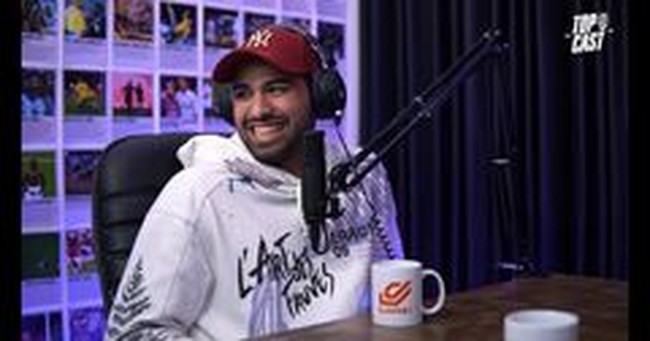 Tak hanya saat melawan Thailand, Albagir kembali dipuji dalam laga Indonesia melawan Malaysia. Ketika itu, ia berusaha menyelamatkan gawangnya dengan menghalau bola pakai kepala. Indonesia akhirnya menang dengan skor 5-1.Foto: Instagram @muhammadalbagir13