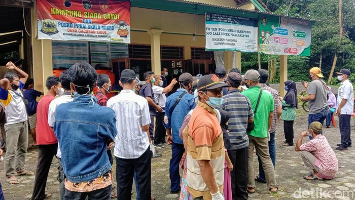 Musyawarah penetapan ganti rugi lahan tambang andesit Desa Wadas, Purworejo, Rabu (6/4/2022).