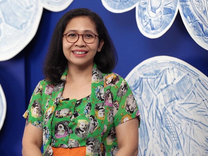 Perupa Theresia Agustina Sitompul di Ruang Seni Anak Komisi UOB Museum MACAN