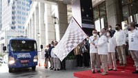 Tidak hanya itu, BRI juga menghadirkan mobil kas keliling yang berlokasi di Stasiun Gambir, Jakarta Pusat, mulai 18 April 2022 hingga 29 April 2022.