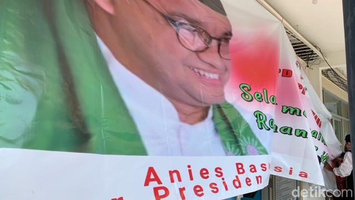 Spanduk Anies Baswedan For Presiden.