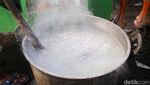 Tradisi Berbuka Puasa Bersama dengan Bubur Sayur di Bantul