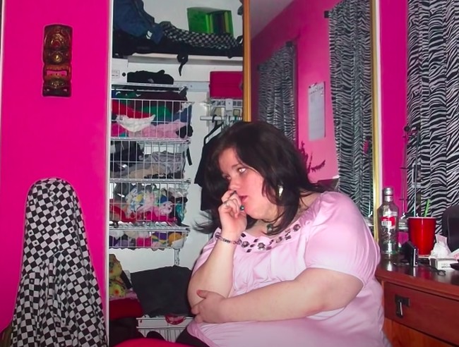 Anna mengaku berat tubuhnya pernah mencapai 218 kg. Anna mudah lelah secara fisik. Dia pun memilih untuk menjalani operasi penurunan berat badan. Foto: dok. Youtube/TLC UK