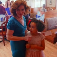 Lewat acara tersebut, Anna akhirnya mendapatkan operasi bedah yang memotong sejumlah besar kulitnya. Transformasi tubuhnya pun kini terlihat nyata. Foto: dok. Youtube/TLC UK