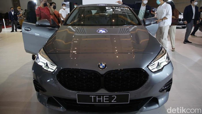 Indonesia merupakan pasar otomotif terbesar di Asia Tenggara. Pameran IIMS Hybrid 2022 di JIExpo, Kemayoran, Jakarta, pun ramai dikunjungi.