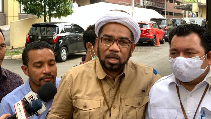 Ali Mochtar Ngabalin