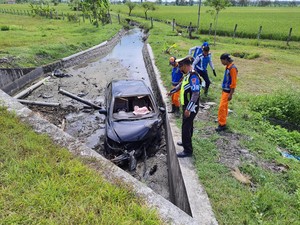 Civic Kecelakaan di Tol Madiun, Dua Korban Disebut Anggota DPRD Kota Kediri