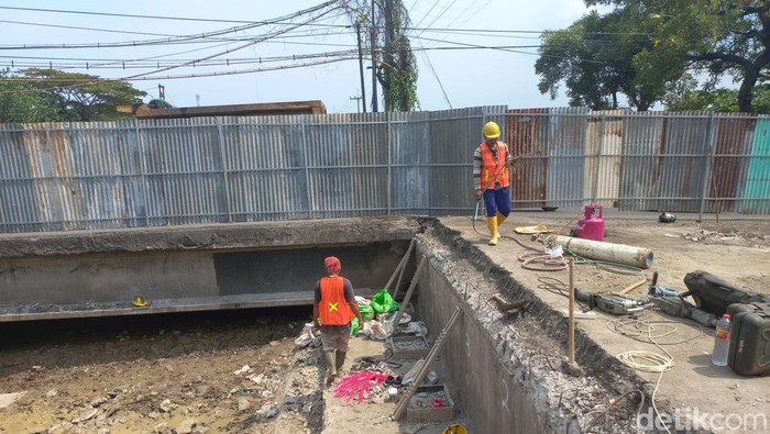 Jalan Nasional Lamongan Ditutup Total Hari Ini Mulai Pukul 14.00 Sampai 05.00