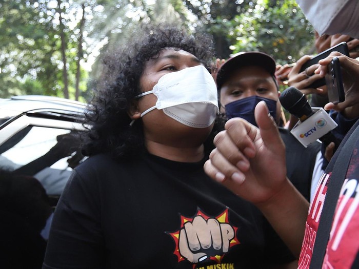Marshel Widianto datangi Polda Metro Jaya.