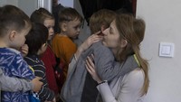 Sementara itu, diketahui Lviv menjadi tempat berlindung bagi jutaan warga Ukraina yang melarikan diri dari wilayahnya imbas invasi Rusia ke Ukraina yang telah berlangsung sejak 24 Februari lalu.