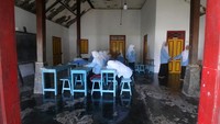 Rumah ini kini difungsikan sebagai tempat santri mengaji.