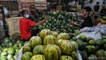 Manisnya Permintaan Buah Segar di Bulan Ramadan