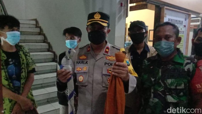 Polisi amankan barbuk sarung