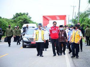 Blusukan ke Jambi, Jokowi Cek Jalan Nasional Batanghari II-Zona Lima