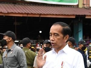 Jokowi: Kebijakan HET Minyak Goreng Tak Efektif karena Ada Permainan