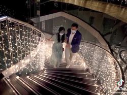 Potret Spektakuler Lamar Kekasih Pakai 150 Drone