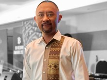 Profil Lengkap Ronal Surapradja, Komedian Calon Wagub Jabar