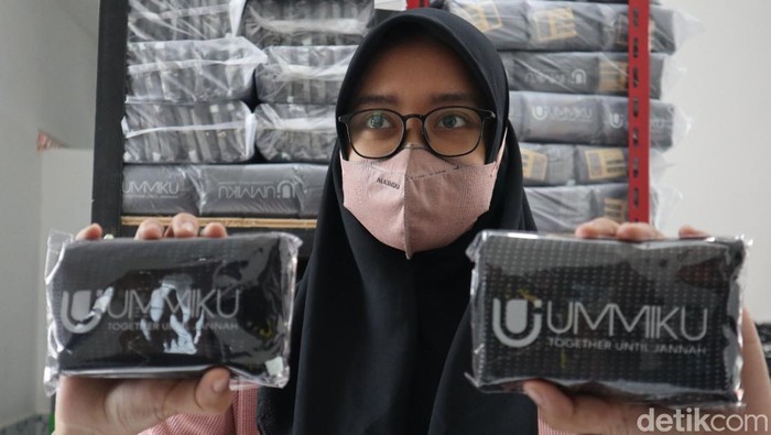 Sajadah travel Ummiku.