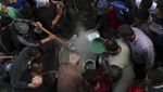 Semangkuk Sup Hangat untuk Berbuka dari Gang Sempit di Palestina