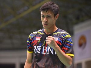 Hasil Malaysia Open 2022: Vito Tumbangkan Lee Zii Jia!